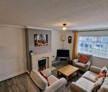 3 bedroom property to rent - Photo 2