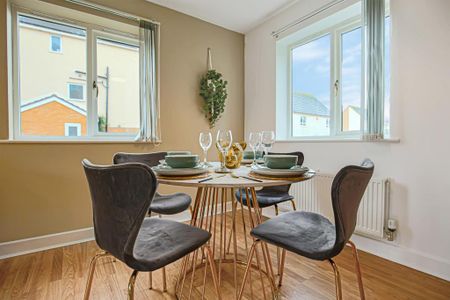 2 bedroom serviced apartment to rent - Photo 5