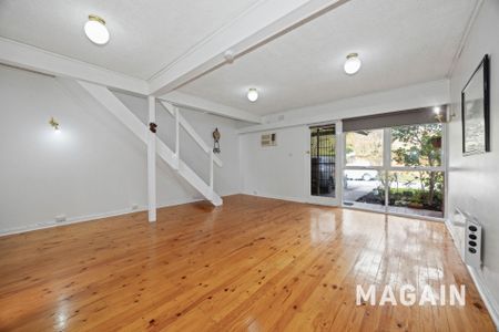 Townhouse in great location - Photo 4