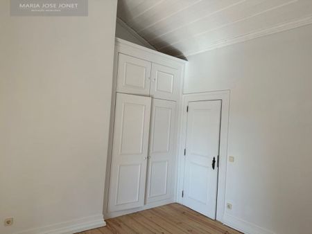 3 room luxury Apartment for rent in Cascais e Estoril, Portugal - Photo 4