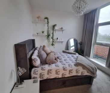 2 bedroom apartment to rent - Photo 6