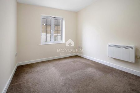2 bedroom flat to rent - Photo 4