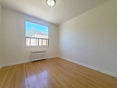 For Lease - 500 Gilbert Avenue Unit# 310, Toronto, Ontario - Photo 3