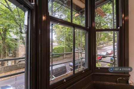 1 bedroom flat to rent - Photo 3