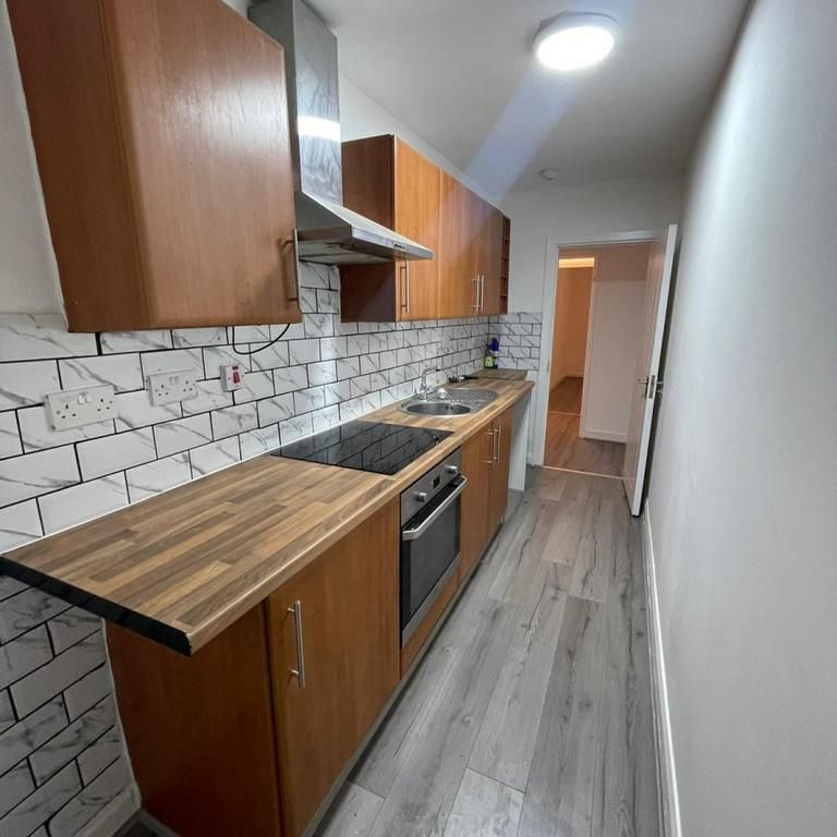 1 bedroom apartment to rent - Photo 1