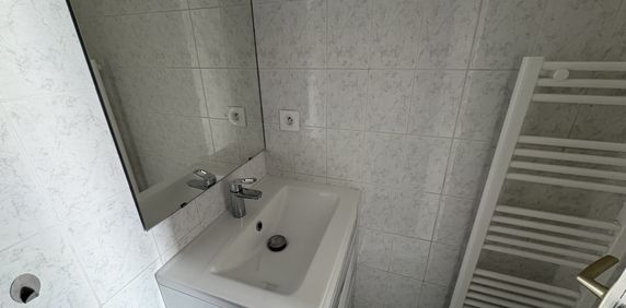 Location Appartement 2 pièces 29m² AGEN 47000 - Photo 2