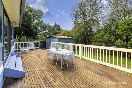 10 Nandina Street, FOREST HILL - Photo 5