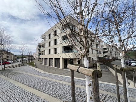 TRES BEAU 2 ½ PIECES - À deux pas de la gare ! - Foto 5