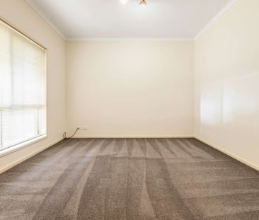 19 Upland Drive - Photo 2