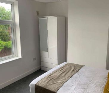 Fab 3 Bed Student House - Salford Uni 🎓 - Photo 2