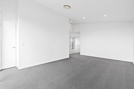 Luxury Family Living in the Heart of Camp Hill - Photo 4