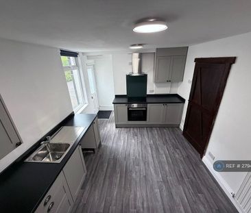 2 bedroom terraced house to rent - Photo 5