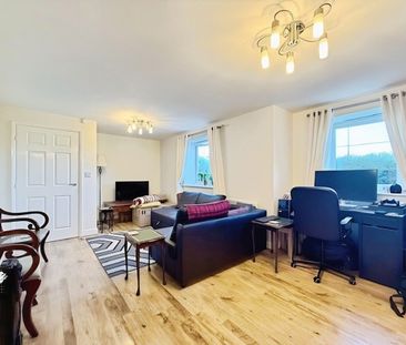 Knightsbridge Court, Gosforth, Newcastle Upon Tyne, NE3 2JW - Photo 1