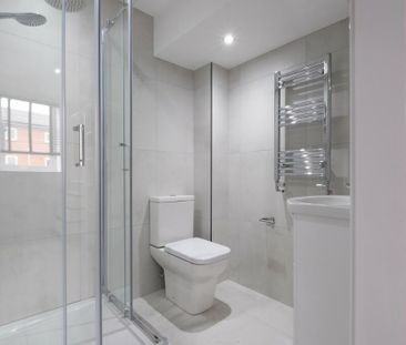 6 bedroom house to rent - Photo 2