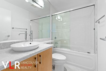 1050 Smithe Street, #1205 - Photo 3