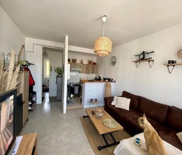 Location Appartement 2 pièces 41m² CHERBOURG-EN-COTENTIN 50100 - Photo 5