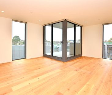 301/8E Evergreen Mews - Photo 5