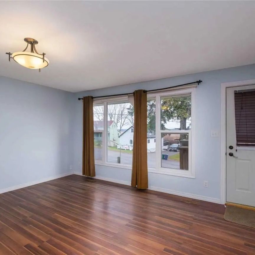 For Lease - 14 Shaw Street, Kingston, Ontario - Photo 1