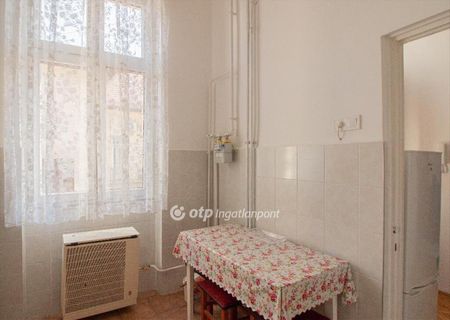 Kiadó átlagos állapotú lakás - Debrecen - Fotó 3