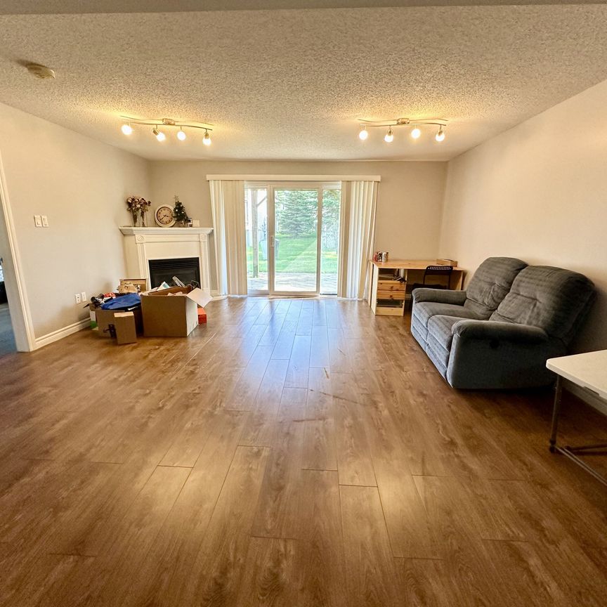 For Lease - 943 Whetherfield Street Unit# 14, London North, Ontario - Photo 1