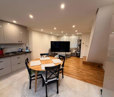 3 bedroom end of terrace house to rent - Photo 4