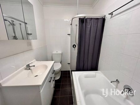 Renovated Family Home - Photo 2