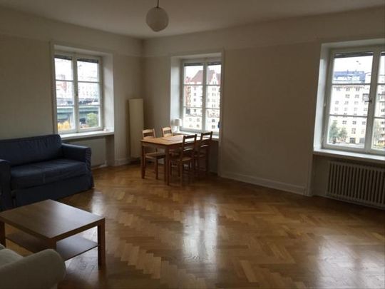 Ljus tvåa i Vasastan - Foto 1