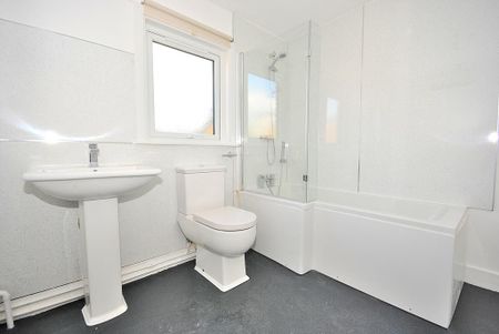 1 bedroom terraced house to rent - Photo 5