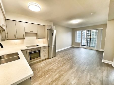 For Lease - 18 Uptown Drive Unit# 707, Markham, Ontario - Photo 5