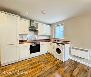 2 bedroom apartment to rent - Photo 6