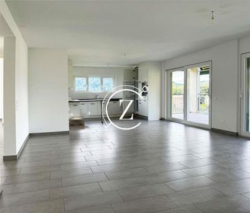 Wunderschönes und helles 4.5-Zimmer-Wohnung in Balerna an einer pri... - Foto 2