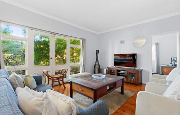 Seven Hills - Photo 1