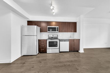 For Lease - 1420 Dupont Street Unit# 1709, Toronto, Ontario - Photo 4