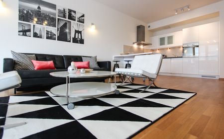 angel plaza - Photo 3