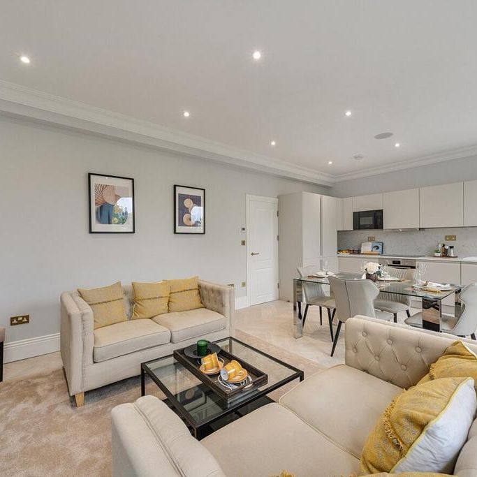 3 bedroom flat to rent - Photo 1