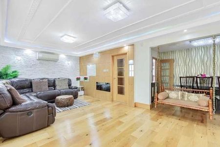 Jellicoe Gardens, Stanmore, HA7 - Photo 3