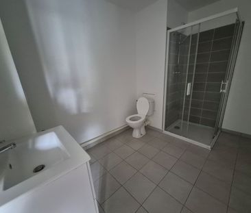 Location Appartement 2 pièces 45m² LANNOY 59390 - Photo 4