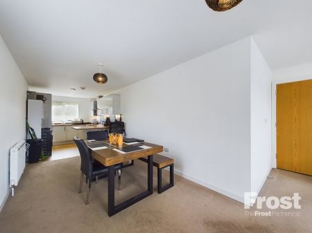 Woodthorpe Road, Ashford, Surrey,TW15 - Photo 3
