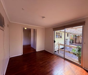 Great 2 bedroom home ideally located - Photo 5