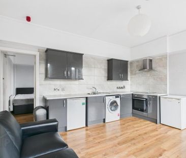 Apartment 3b 12 Deramore Park, Belfast, BT9 5JT - Photo 6