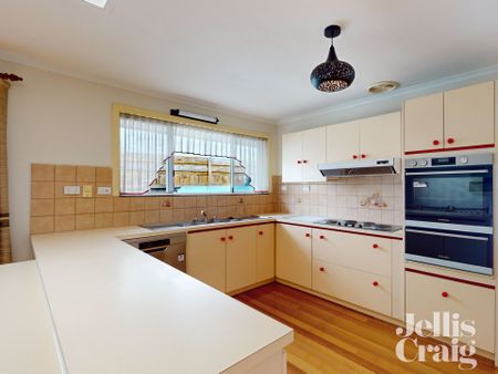 1/10 Jasper Road, Bentleigh - Photo 4