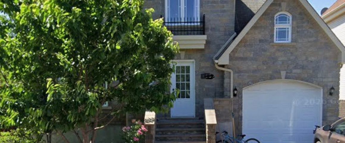 À louer / Maison à étages - Photo 1