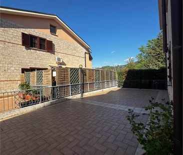 APPARTAMENTO LUMINOSO (non mobiliato) - Photo 5