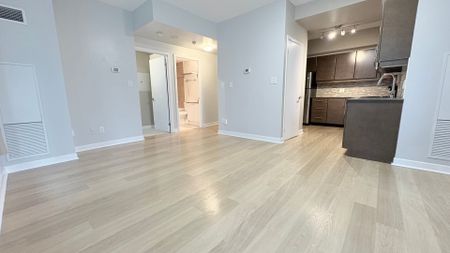 For Lease - 33 Bay Street Unit# 504, Toronto, Ontario - Photo 4
