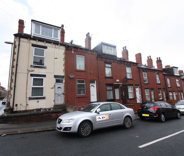 Burlington Road, Leeds, LS11 - Photo 3