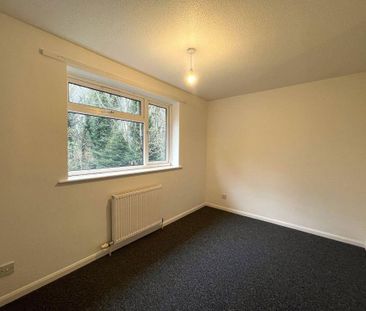 2 bedroom semi-detached house to rent - Photo 5