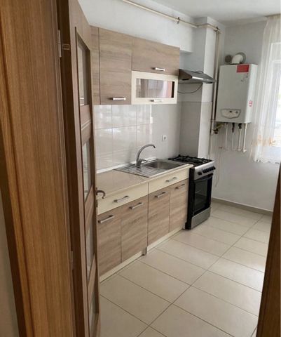 Apartament cu o cameră, bloc nou, Cetate - Fotografie 4