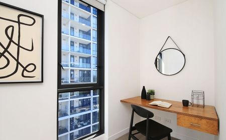 Level 13 - One Bedroom Apartment - MARQ EAST - Photo 4