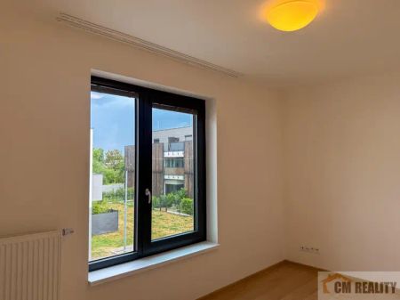 Pronájem bytu 2+kk 57 m - Fotografie 4