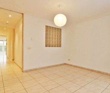 Centraal, ruim en lichtrijk appartement met 1 slaapkamer! - Foto 6